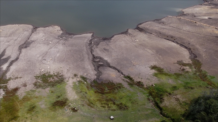 El Nino and La Nina patterns linked to synchronized global droughts and floods: Study