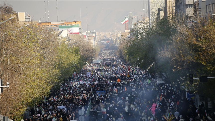 Death toll climbs to 645 as Iran protests continue: Report