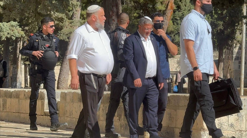 İsrail'in aşırı sağcı Ulusal Güvenlik Bakanı Ben-Gvir Mescid-i Aksa'ya baskın düzenledi
