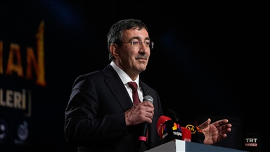 Cumhurbaşkanı Yardımcısı Yılmaz, MYK toplantısının ardından gazetecilerin sorularını yanıtladı