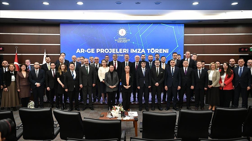 SSB-STM arasında "Kuantum Teknolojileri Geliştirme Platformu Projesi" imzalandı