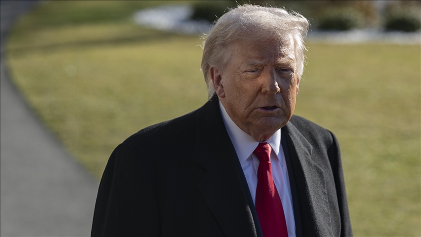 Sekretari amerikan i Shëndetësisë: Trump vazhdimisht konsumon ushqim "fast food"