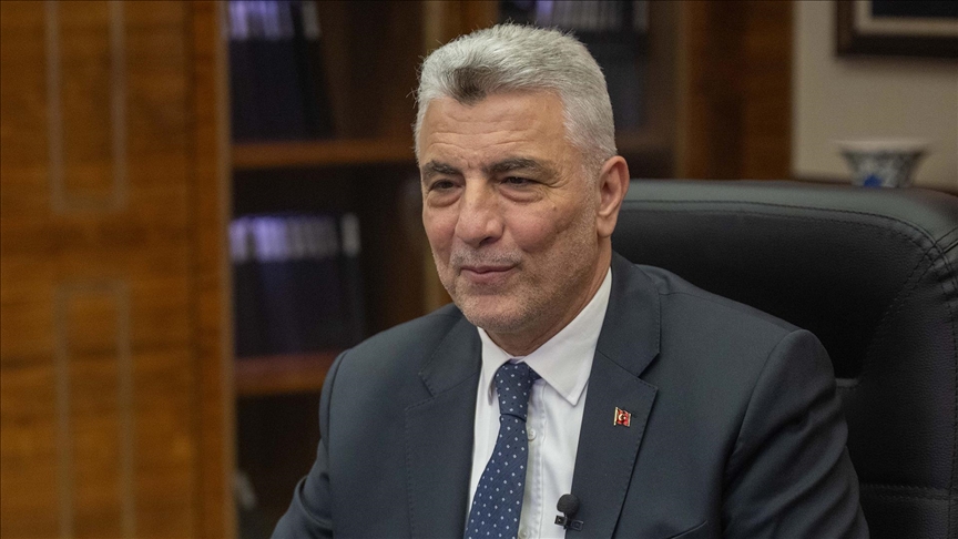 Bakan Bolat, CHP Genel Başkanı Özel'in gümrük muafiyeti eleştirilerine yanıt verdi