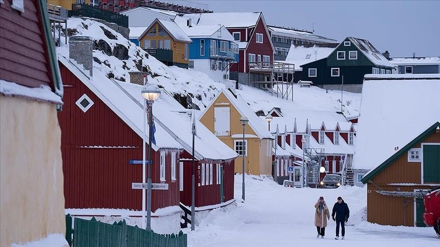 البيت الأبيض يخيّر سكان غرينلاند بين الولايات المتحدة أو روسيا والصين