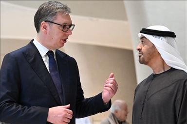 Vučić u Abu Dabiju: Nadam se da će u preuzimanje NIS-a biti uključeni i Mađari i UAE
