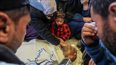 مقتل ممرض فلسطيني بقصف إسرائيلي جنوبي غزة