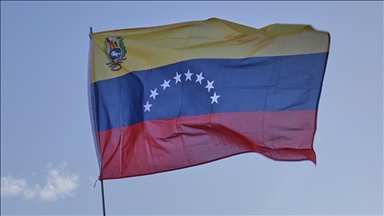 Venezuela: Petrol satışından elde edilecek gelir sağlık sistemi için kullanılacak