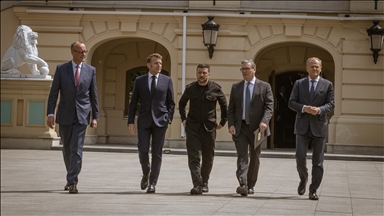 European governments urge EU to appoint negotiator on Ukraine talks: Report