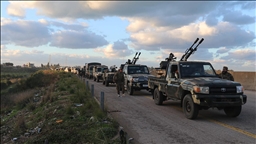 Suriye ordusu, terör örgütü YPG/SDG'nin işgalindeki Deyr Hafir hattına takviye yapıyor