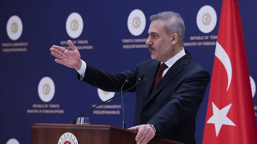 فيدان: مساعي تطويق تركيا مرفوضة ولا تصب في مصلحة أحد 