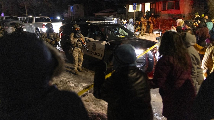 ABD'nin Minnesota eyaletinde yetkililerin gözaltına almaya çalıştığı Venezuelalı göçmen vuruldu