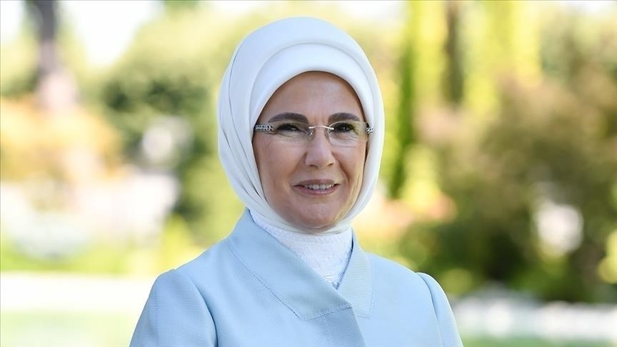 Emine Erdoğan'dan Miraç Kandili paylaşımı
