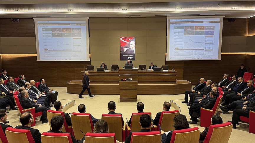 Ankara-Samsun Hızlı Demir Yolu Projesi'nin "Delice-Çorum" etabının yüzde 20'si tamamlandı