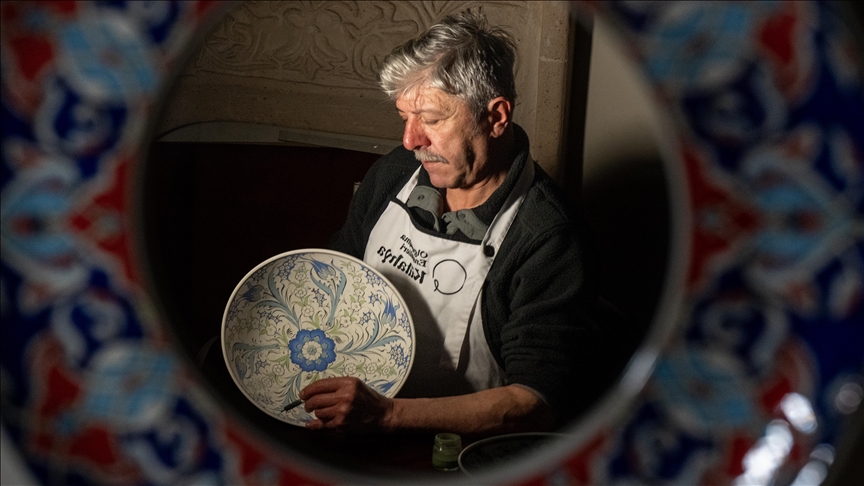 Вековното наследство на изработка на керамички производи пренесено преку рацете на турскиот мајстор Али