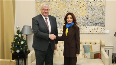 Spiropali vizitë në Kiev: Shqipëria do të qëndrojë pranë Ukrainës