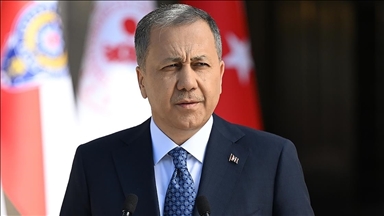 İçişleri Bakanı Yerlikaya, Bükreş'te Rumen mevkidaşı Predoiu ile ortak basın toplantısında konuştu