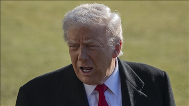 Trump threatens to invoke Insurrection Act, deploy National Guard amid Minnesota-ICE standoff