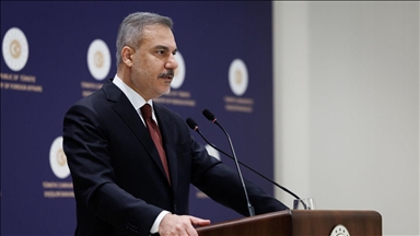 Fidan : la force est une option envisageable pour Damas en cas d'échec des négociations avec les YPG/FDS