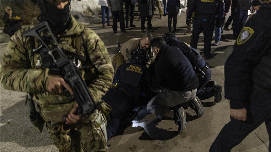 Protesters clash with federal officers in Minnesota after latest shooting by immigration agent