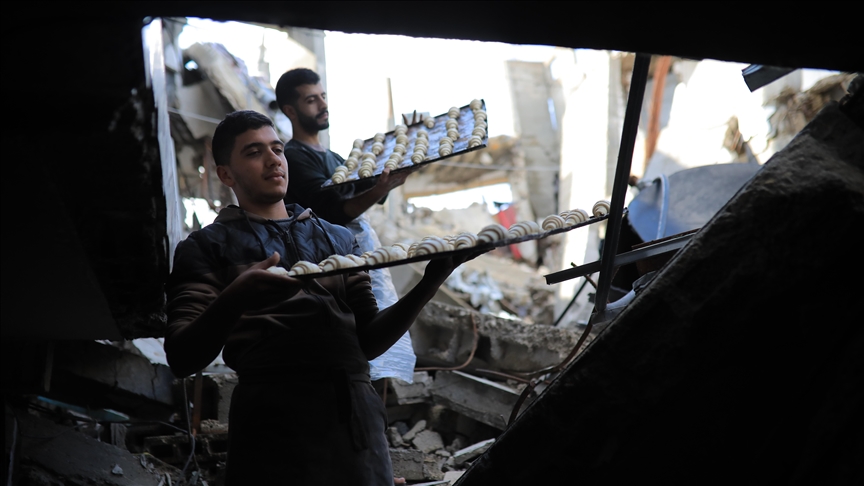 Miris peciva iz ruševina: Pekara oštećena u izraelskim napadima u Gazi nastavlja proizvodnju