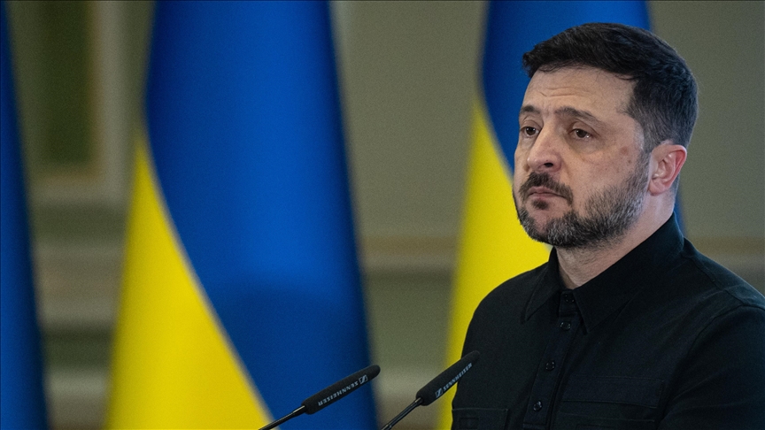 Zelenskyy accuses Russia of holding up Ukraine peace negotiations