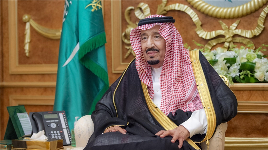 السعودية.. الملك سلمان يجري فحوصات طبية