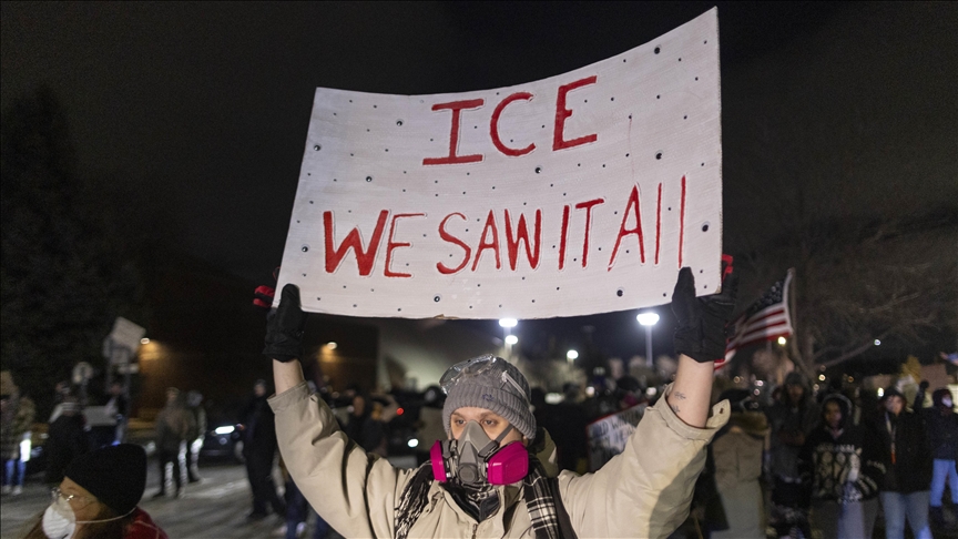 Dutch protesters rally against killing of woman by US federal immigration officers