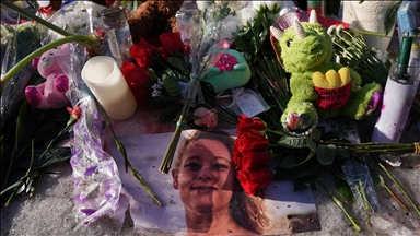 Report gives new details of injuries to woman killed by US immigration agent