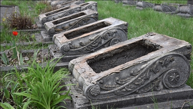 Polish historians begin work on report about Soviet-era war losses