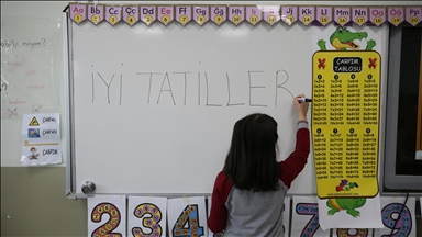 Sağlık Bakanlığından öğrencilere "sağlıklı tatil" önerileri