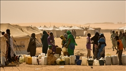 مخيم العَفَّاضْ بالسودان.. صورة لآلام النازحين من الفاشر 