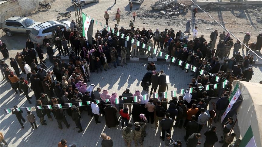 Арабские племена Сирии поддерживают правительство в борьбе с террористической организацией YPG/СДС