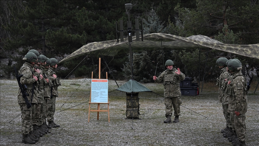 Uzman erbaşlar, TSK'nın teknik ve kritik alanlarında önemli görevler üstleniyor