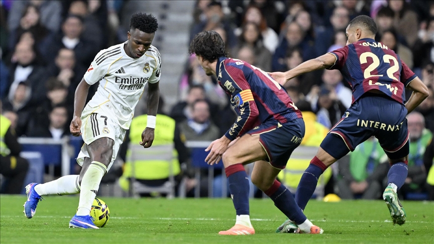 قدم.. ريال مدريد يتجاوز أحزان خسارة السوبر وكأس الملك