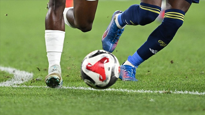 Fenerbahçe ile Alanyaspor ligde 20. randevuda