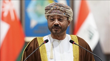 عُمان وفرنسا تبحثان ملف إيران النووي وجهود إحياء المفاوضات