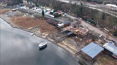 Sapanca Gölü kıyısındaki kaçak yapılar yıkılacak