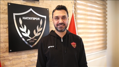 Yabancı futbolcularıyla yollarını ayıran Hatayspor, altyapı oyuncularıyla mücadelesini sürdürüyor