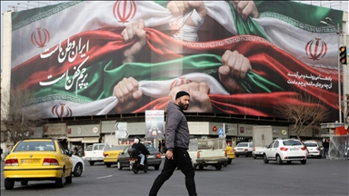 Iran to gradually lift internet, communication restrictions