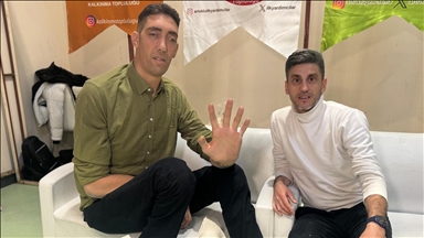 تركيا.. قالب يدي أطول رجل بالعالم في متحف "الأيادي الناطقة"