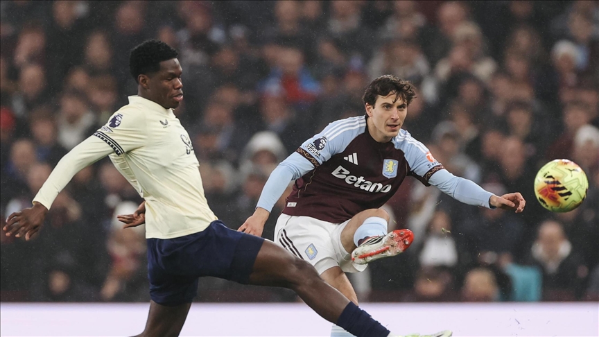 قدم.. إيفرتون يحرم أستون فيلا من وصافة الدوري الإنجليزي