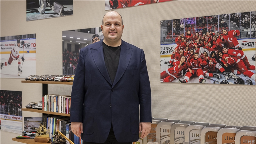 Buz Hokeyi Federasyonu Başkanı Albayrak'ın dünya şampiyonalarında hedefi altın madalya