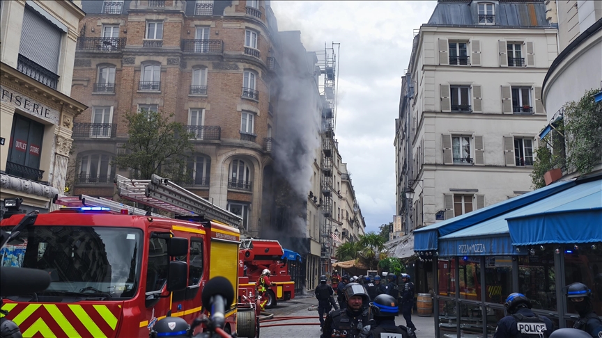 France : 20 blessés dans l’effondrement partiel d'un immeuble à Paris