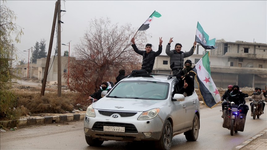 محافظ دير الزور السورية: انهيار "قسد" أمام الانتفاضة الشعبية "سريع"