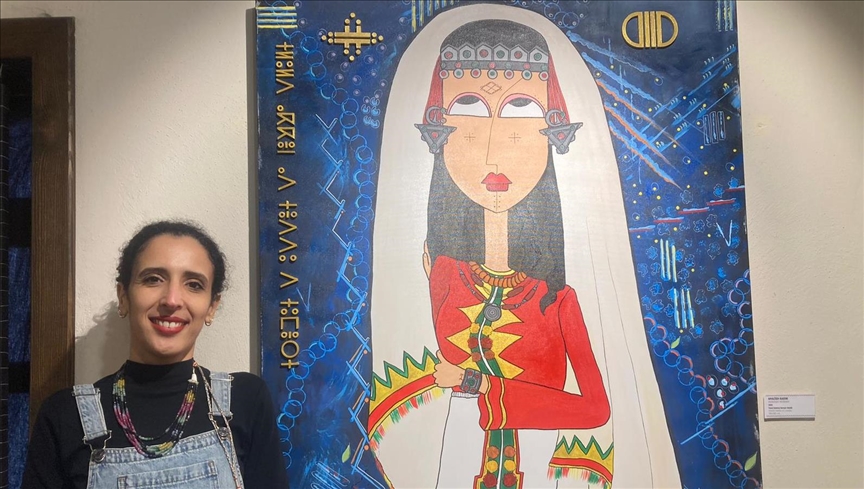 من المغرب إلى تركيا.. جميلة قر تحكي رحلتها الفنية بمعرض "الرحلة 620"