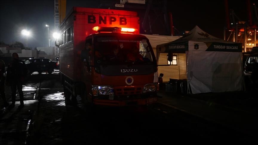 Indonezija pronašla olupinu nestalog aviona s 11 ljudi