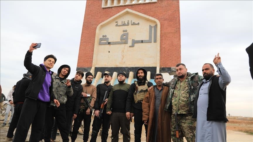 Ushtria siriane merr kontrollin e rrethit strategjik al-Tabkah në Raka