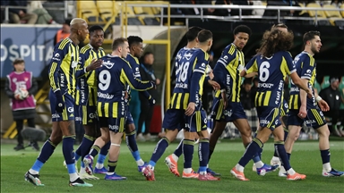 Fenerbahçe, deplasmanda Corendon Alanyaspor'u mağlup etti