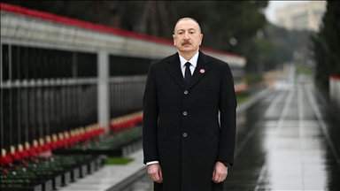 Президент Азербайджана Ильхам Алиев почтил память жертв 20 Января