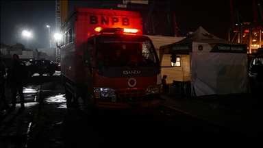 Indonesia locates debris from missing plane carrying 11 people